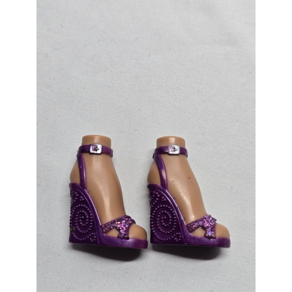 Passion 4 Fashion 3rd Edition Yasmin Bratz Doll Shoes Purple Glitter Wedge Heels